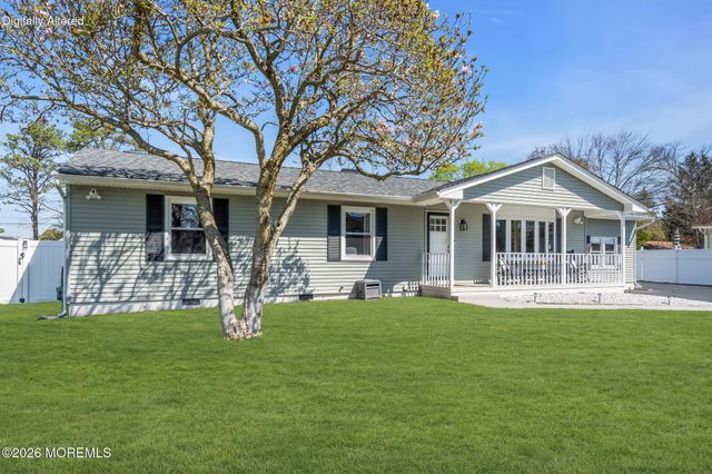 1609 Seventh Avenue, Toms River, NJ 08757