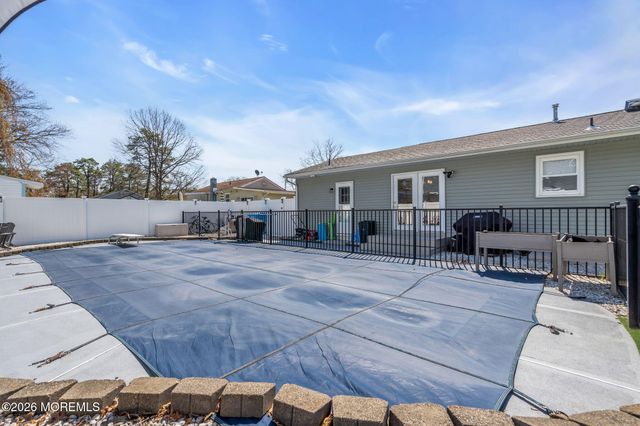 1609 Seventh Avenue, Toms River, NJ 08757