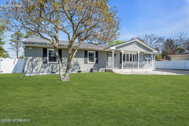 1609 Seventh Avenue, Toms River, NJ 08757