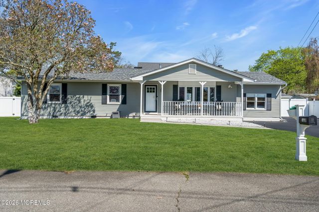 1609 Seventh Avenue, Toms River, NJ 08757