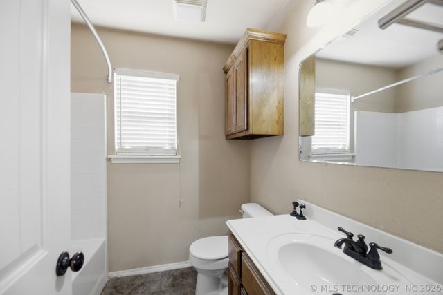 3025 Grimes Road, Beggs, OK 74421