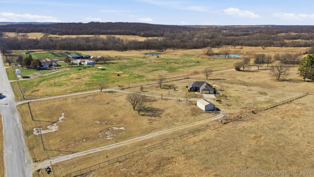 3025 Grimes Road, Beggs, OK 74421