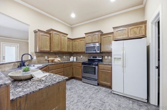 3025 Grimes Road, Beggs, OK 74421