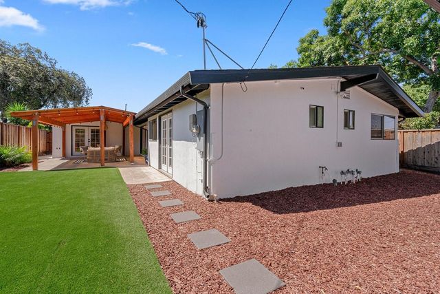 1101 Prescott Avenue, Sunnyvale, CA 94089