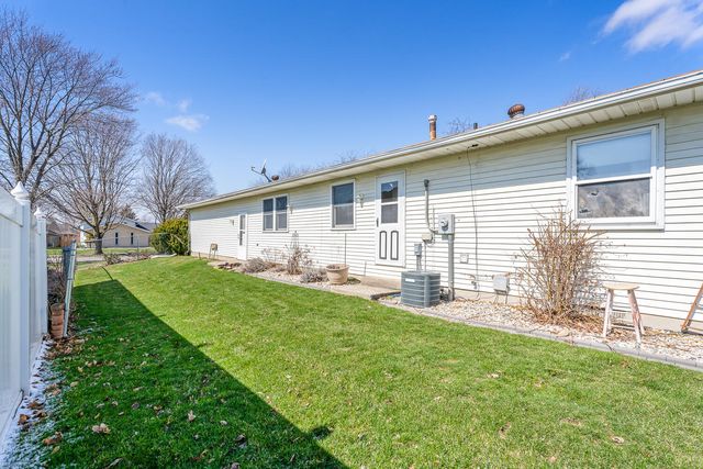 1845 W 99th Place, Crown Point, IN 46307