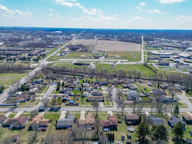 1845 W 99th Place, Crown Point, IN 46307