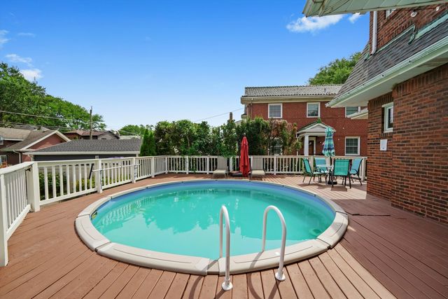 Address unavailable.