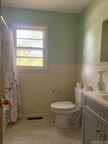 503 Brookhart Drive, Searcy, AR 72143