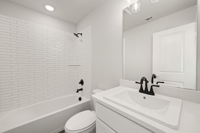 1721 Nesting Robin Lane, Denton, TX 76249