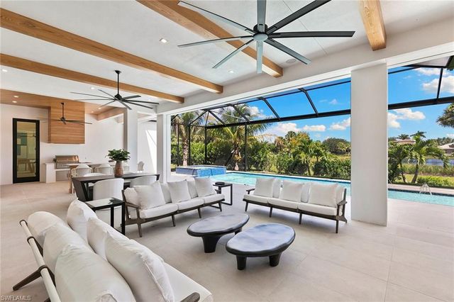 2309 Anthony CT, Naples, FL 34109