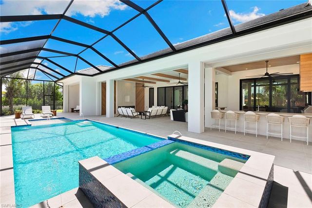 2309 Anthony CT, Naples, FL 34109