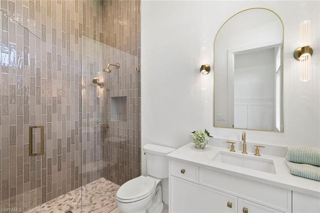 2309 Anthony CT, Naples, FL 34109