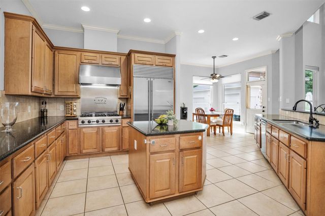 12226 E Border Oak Drive, Magnolia, TX 77354