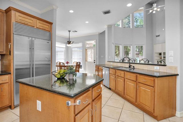 12226 E Border Oak Drive, Magnolia, TX 77354