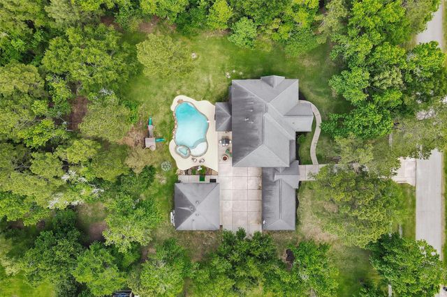 12226 E Border Oak Drive, Magnolia, TX 77354