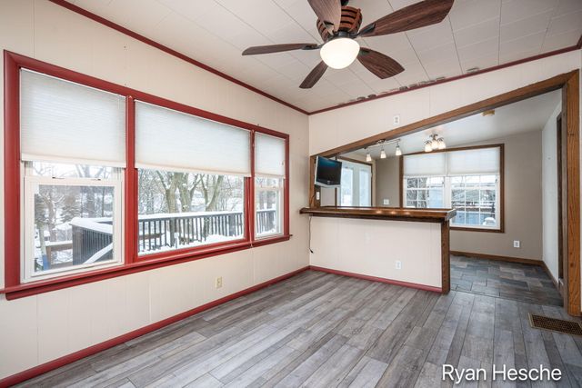 213 E Lytle Street, Ionia City, MI 48846