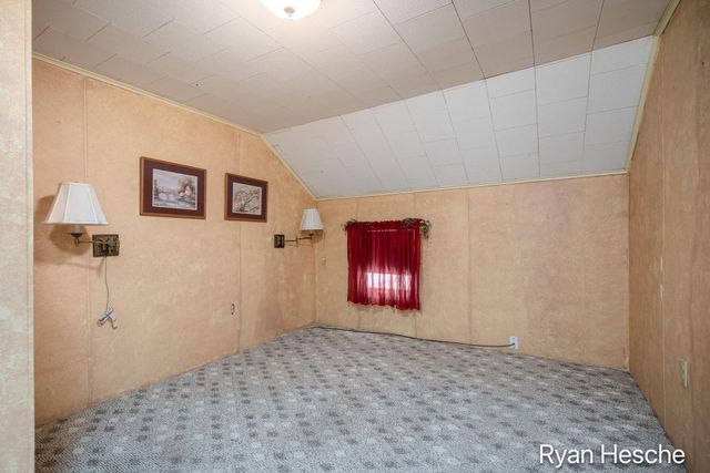 213 E Lytle Street, Ionia City, MI 48846