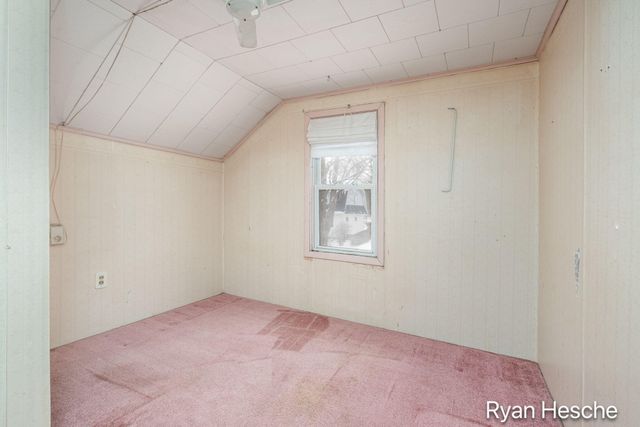 213 E Lytle Street, Ionia City, MI 48846