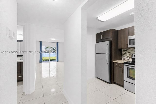 6745 W 26th Dr 103-4, Hialeah, FL 33016