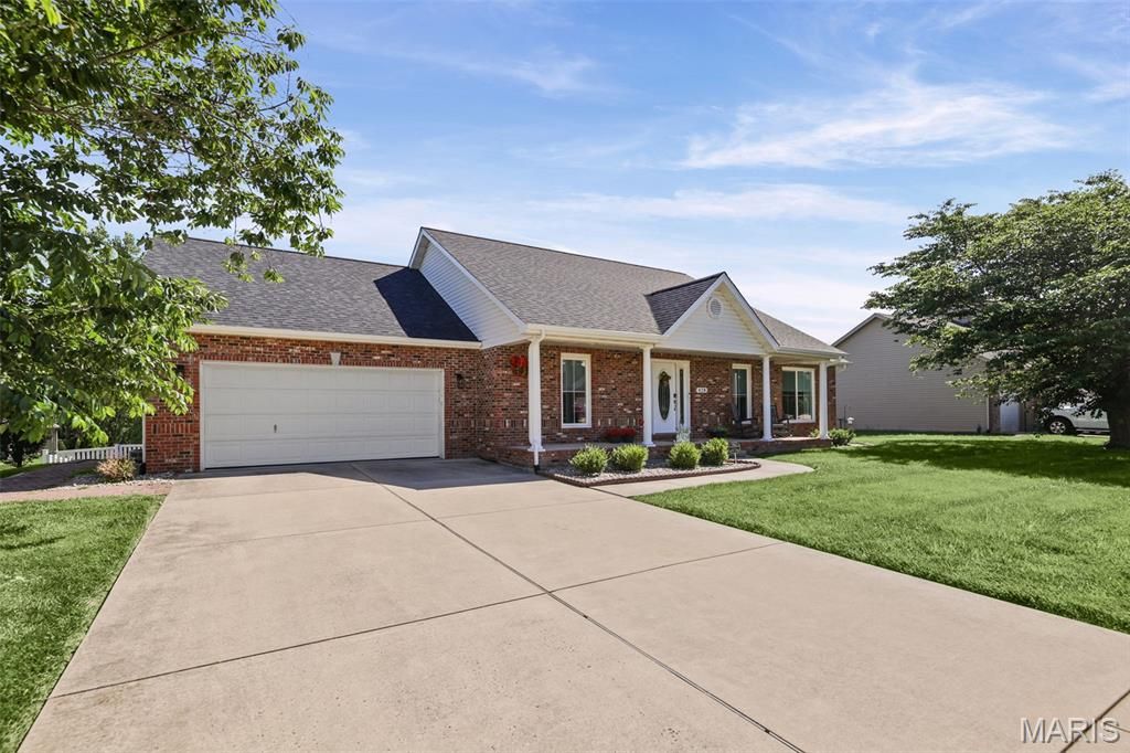428 Marbleton Circle, O'fallon, IL 62269