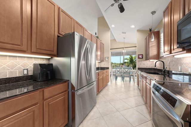 1202 JESSIE HARBOR DRIVE 1204, Osprey, FL 34229