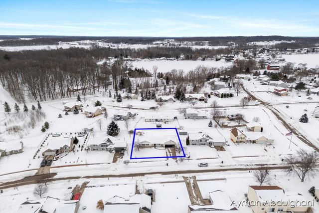 434 Greenview Drive, Leighton Twp, MI 49316