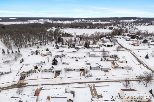 434 Greenview Drive, Leighton Twp, MI 49316