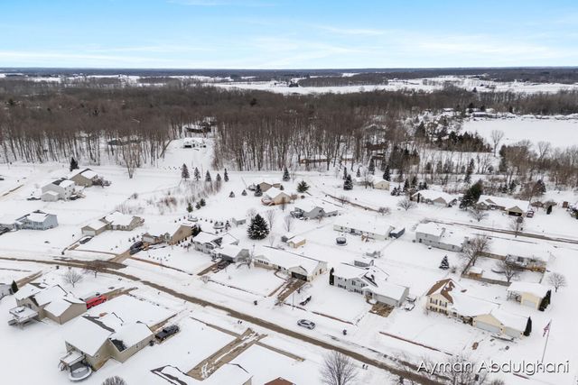 434 Greenview Drive, Leighton Twp, MI 49316