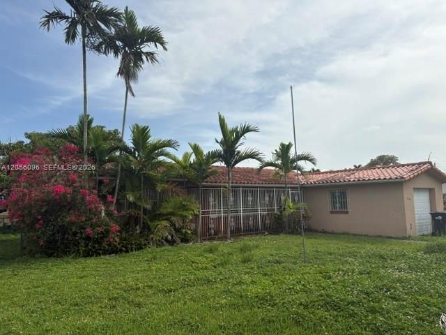 9590 SW 19th St, Miami, FL 33165