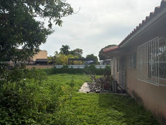 9590 SW 19th St, Miami, FL 33165