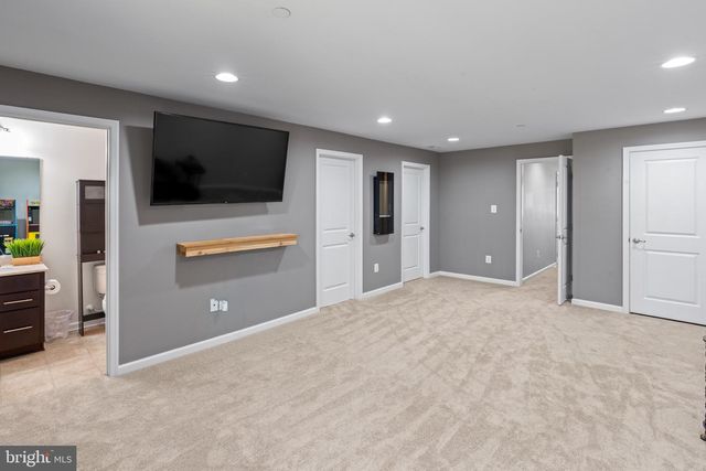 7239 WINDING HILLS DR, Hanover, MD 21076