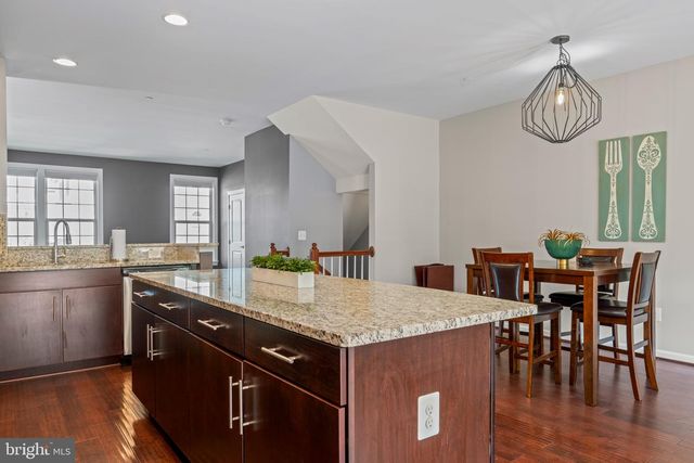 7239 WINDING HILLS DR, Hanover, MD 21076