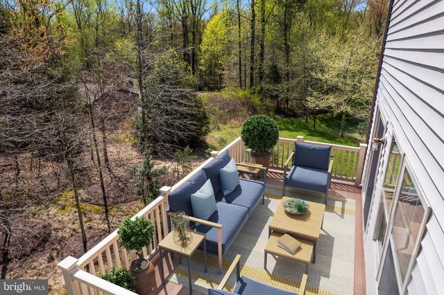 7239 WINDING HILLS DR, Hanover, MD 21076