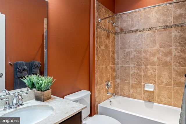 7239 WINDING HILLS DR, Hanover, MD 21076