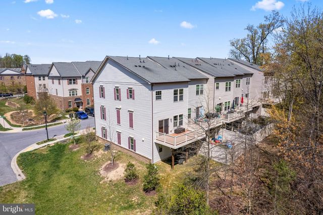 7239 WINDING HILLS DR, Hanover, MD 21076