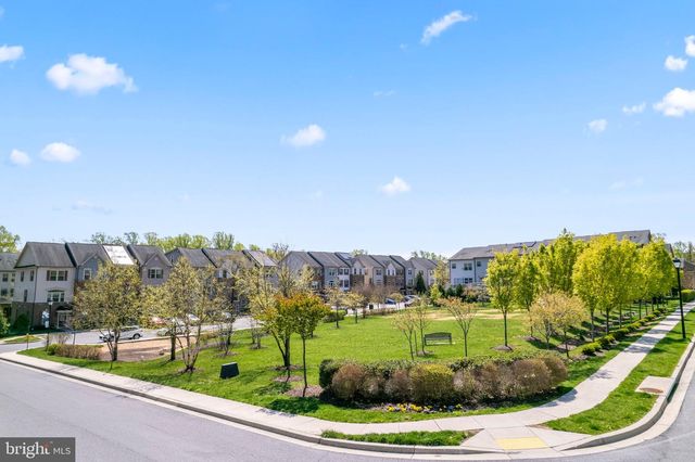 7239 WINDING HILLS DR, Hanover, MD 21076