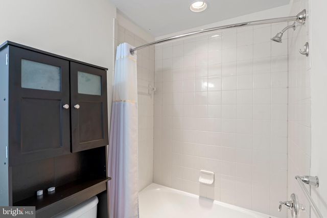 7239 WINDING HILLS DR, Hanover, MD 21076