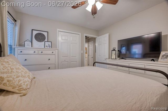 20304 California Street, Saint Clair Shores, MI 48080