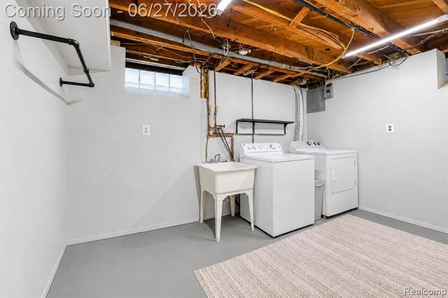 20304 California Street, Saint Clair Shores, MI 48080