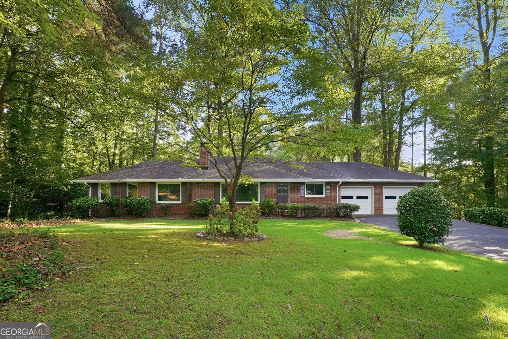 184 Wagon Way SW, Lilburn, GA 30047 — exterior