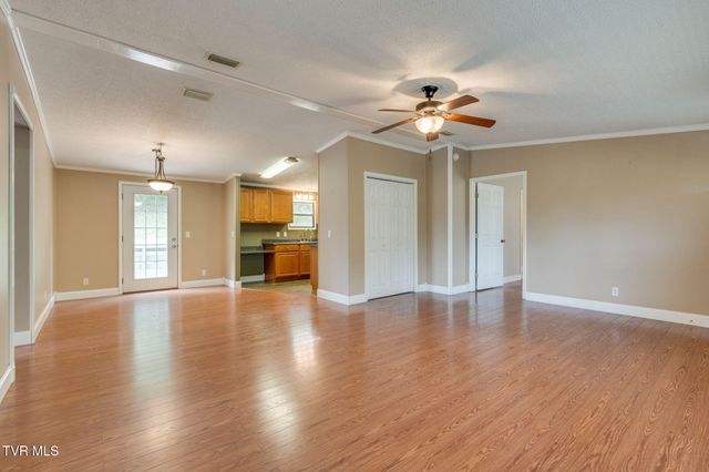22088 Parks Mill Rd Road, Abingdon, VA 24211