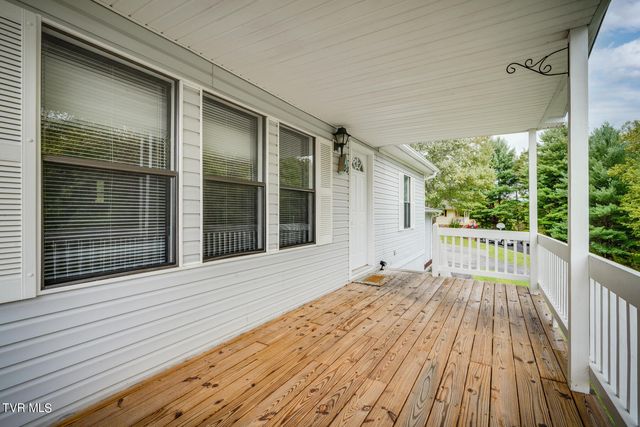 22088 Parks Mill Rd Road, Abingdon, VA 24211