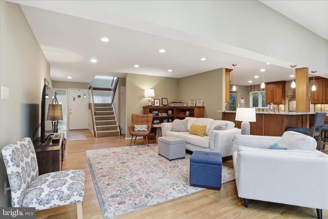 4205 ELIZABETH LN, Annandale, VA 22003