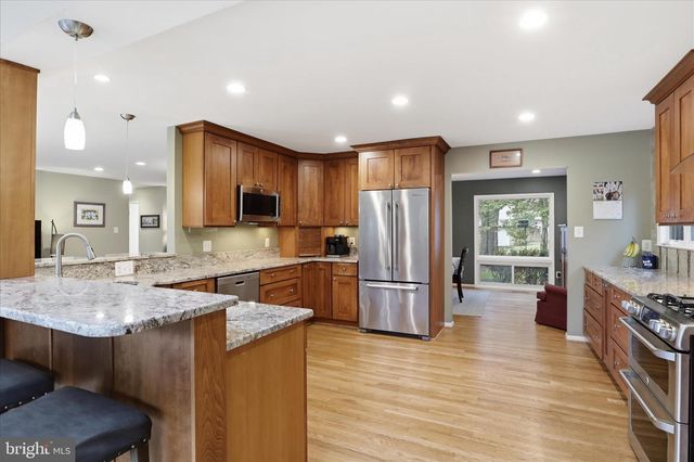 4205 ELIZABETH LN, Annandale, VA 22003