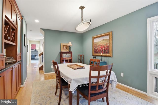 4205 ELIZABETH LN, Annandale, VA 22003