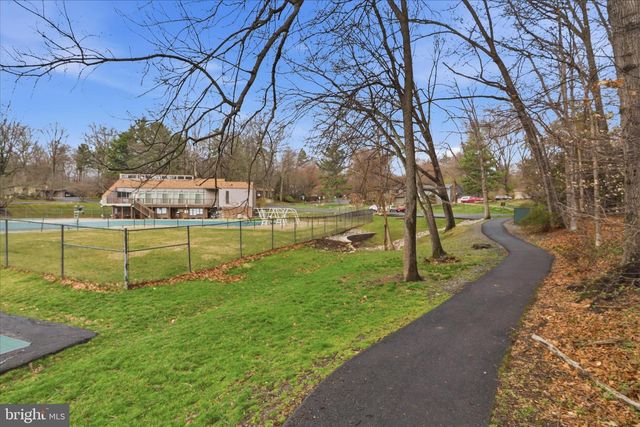 4205 ELIZABETH LN, Annandale, VA 22003