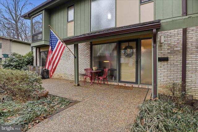 4205 ELIZABETH LN, Annandale, VA 22003