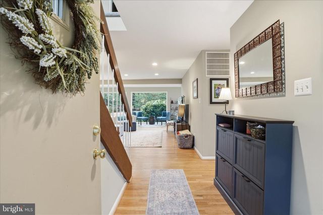 4205 ELIZABETH LN, Annandale, VA 22003