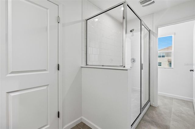 1124 LAKESHORE BREEZE PLACE, Kissimmee, FL 34747
