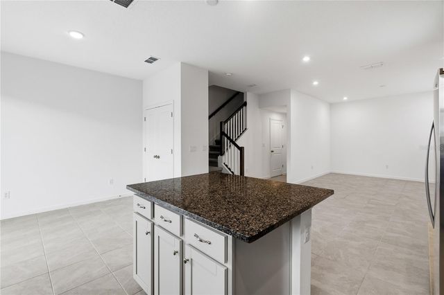 1124 LAKESHORE BREEZE PLACE, Kissimmee, FL 34747